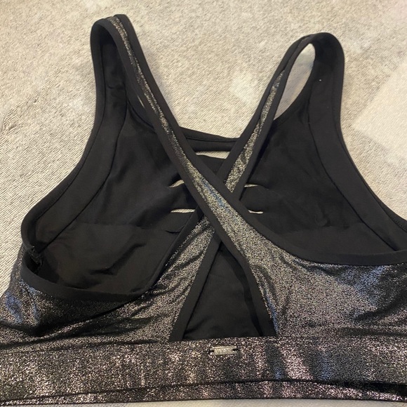 Like New Pink Victoria Secret Ultimate Sports Bra - Picture 2 of 8